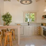 Villa Lithos *