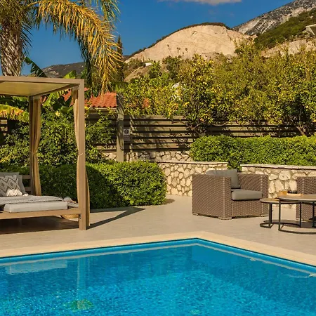 Lithos Villa
